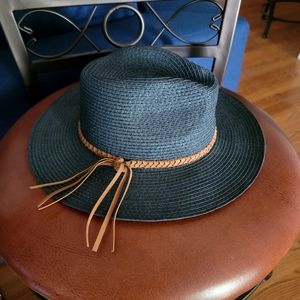 Fedora straw hat